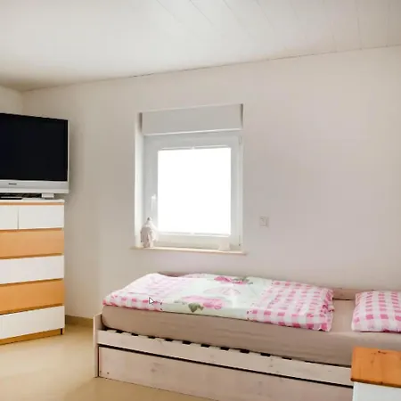 2 Apartment *